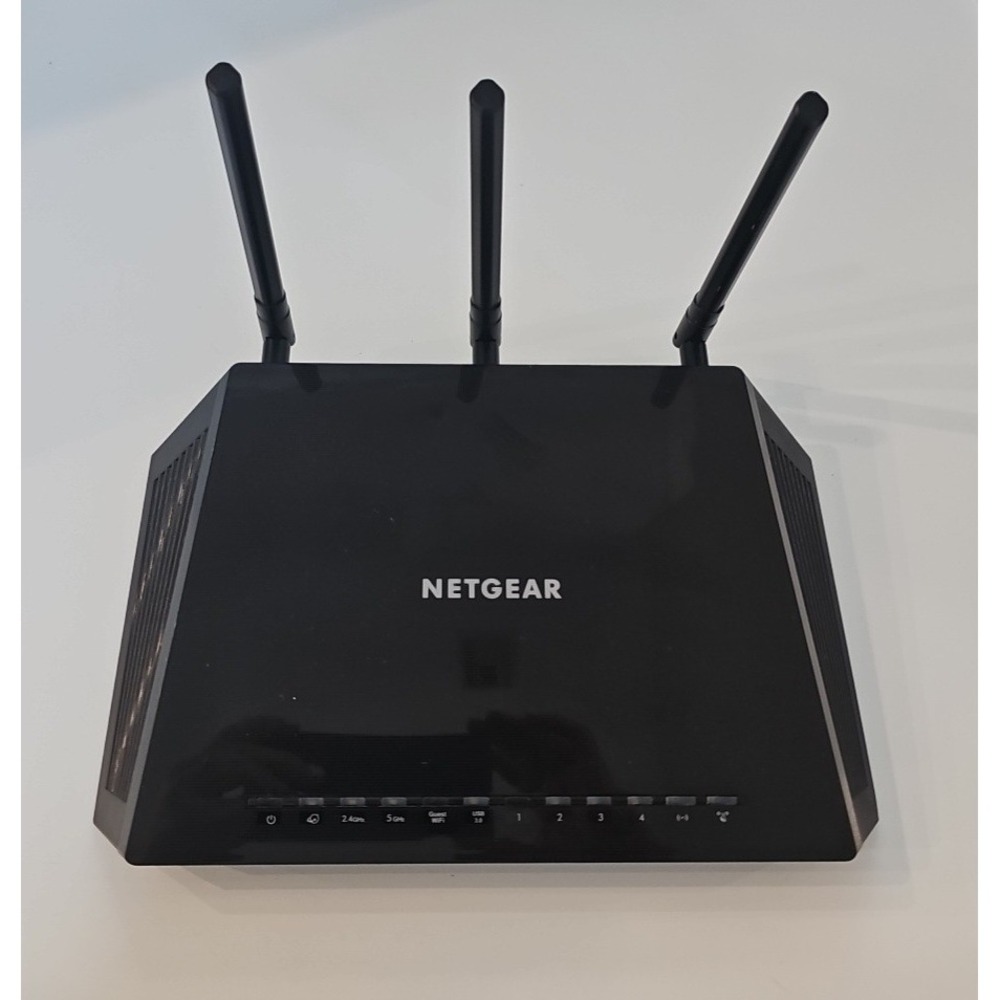 Netgear Nighthawk R6700v3 Smart Wi-Fi Router AC1750 Tested Working
